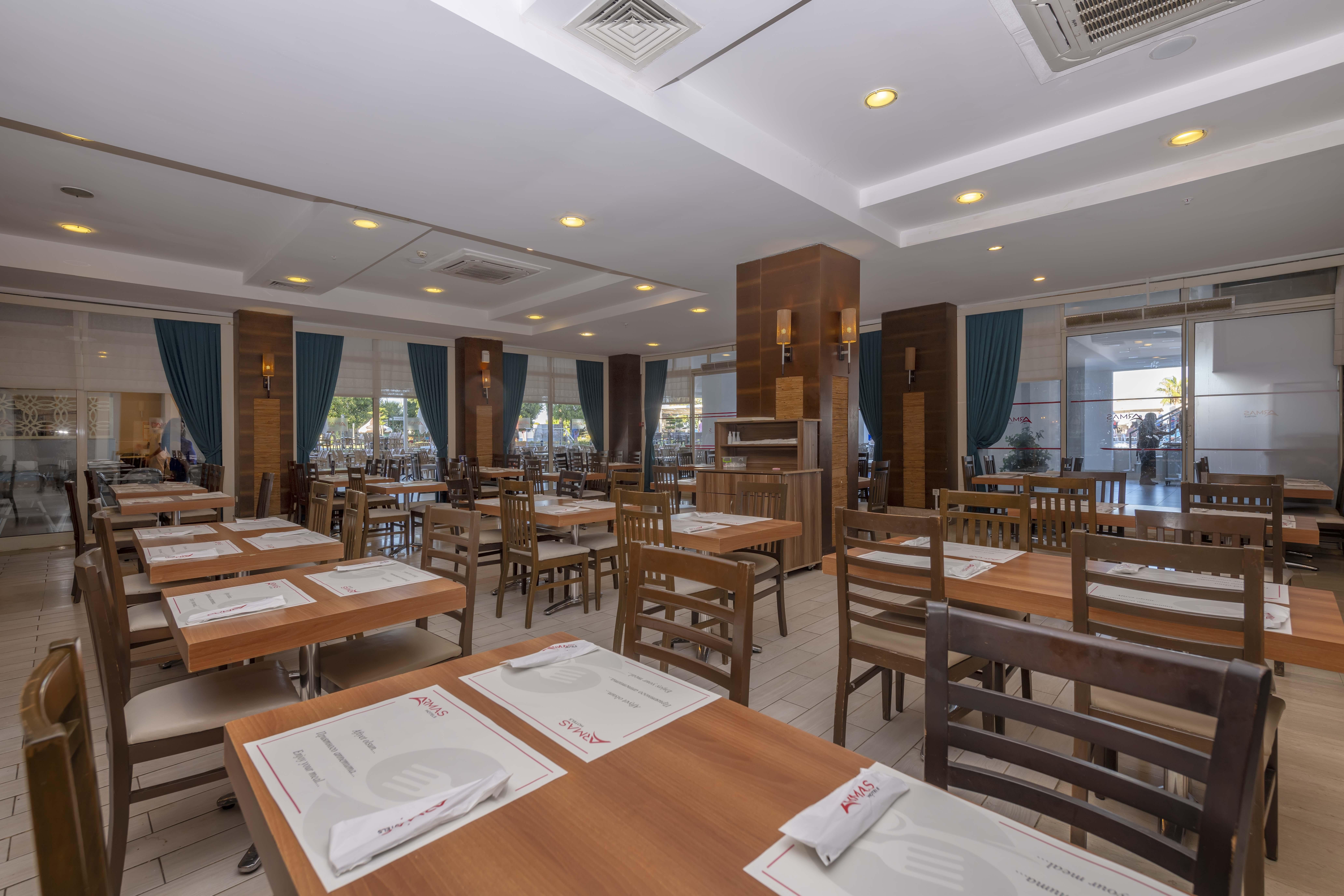 阿马斯谷尔海滩酒店 凯梅尔 外观 照片