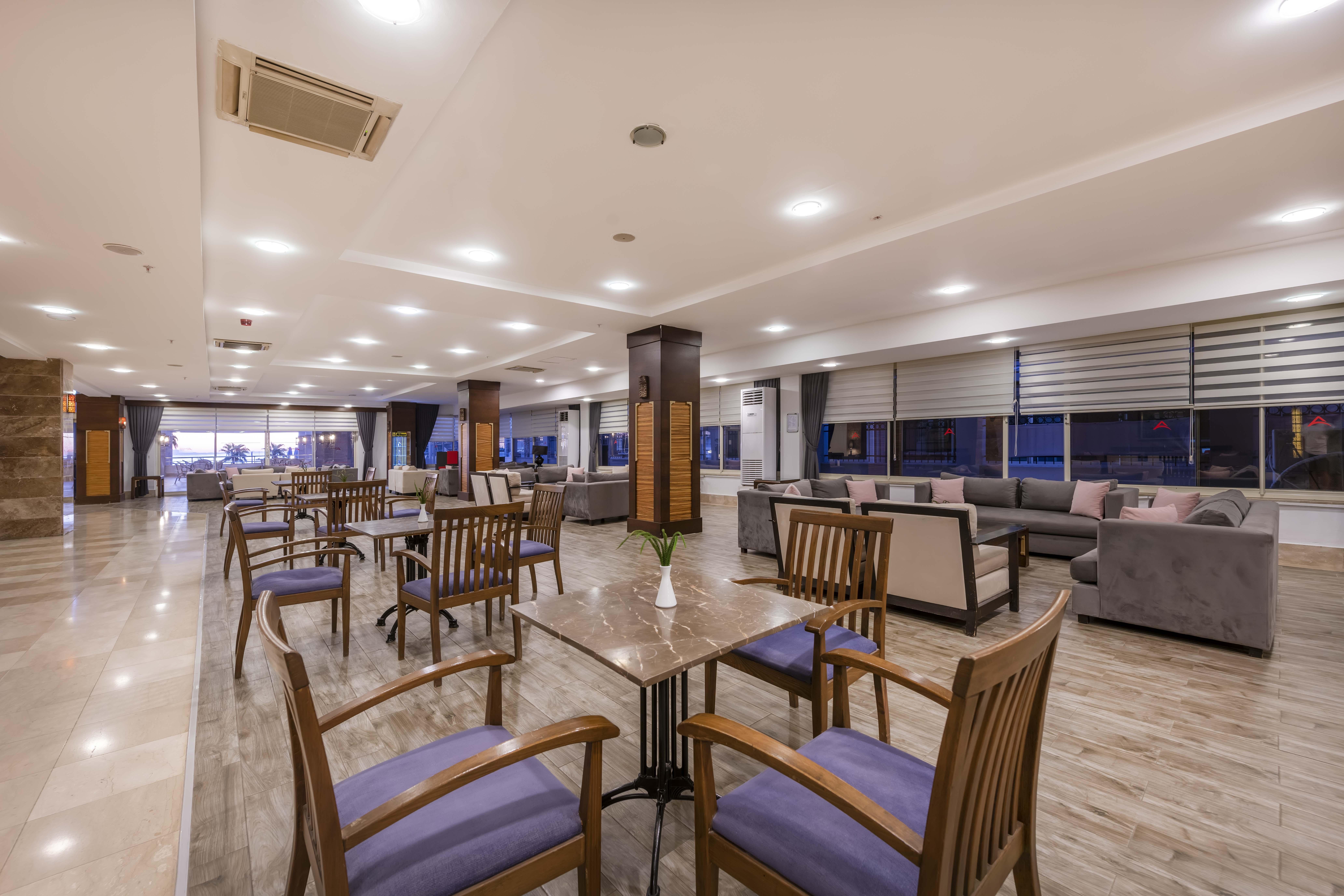 阿马斯谷尔海滩酒店 凯梅尔 外观 照片